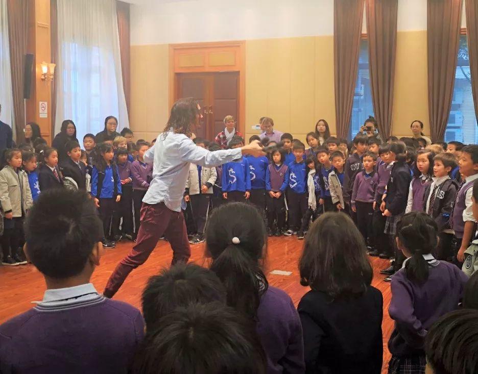 Famous Musical Artist Visited SUIS | 我们的身体会唱歌，音乐艺术大师做客协和