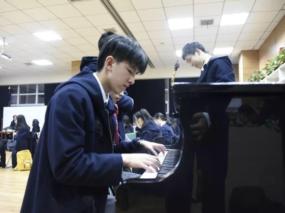 Pao students' adept playing dazzles audience at winter concerts