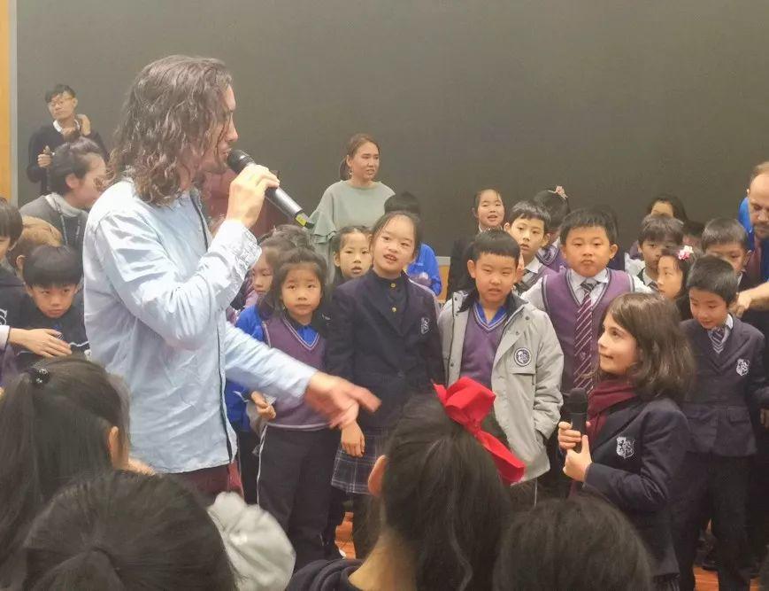 Famous Musical Artist Visited SUIS | 我们的身体会唱歌，音乐艺术大师做客协和