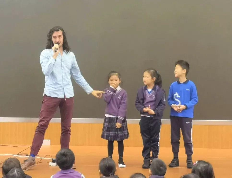 Famous Musical Artist Visited SUIS | 我们的身体会唱歌，音乐艺术大师做客协和