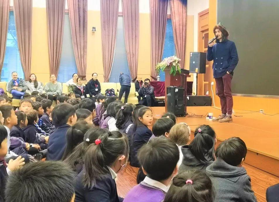 Famous Musical Artist Visited SUIS | 我们的身体会唱歌，音乐艺术大师做客协和