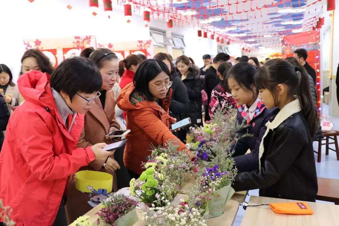 华夏儿女的中国年 尚德航小的中国味