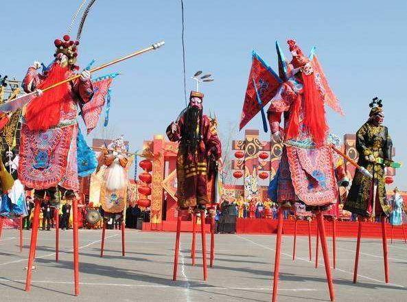 上海枫叶国际学校祝您元宵节快乐 | 这些习俗和诗句，带孩子一起了解