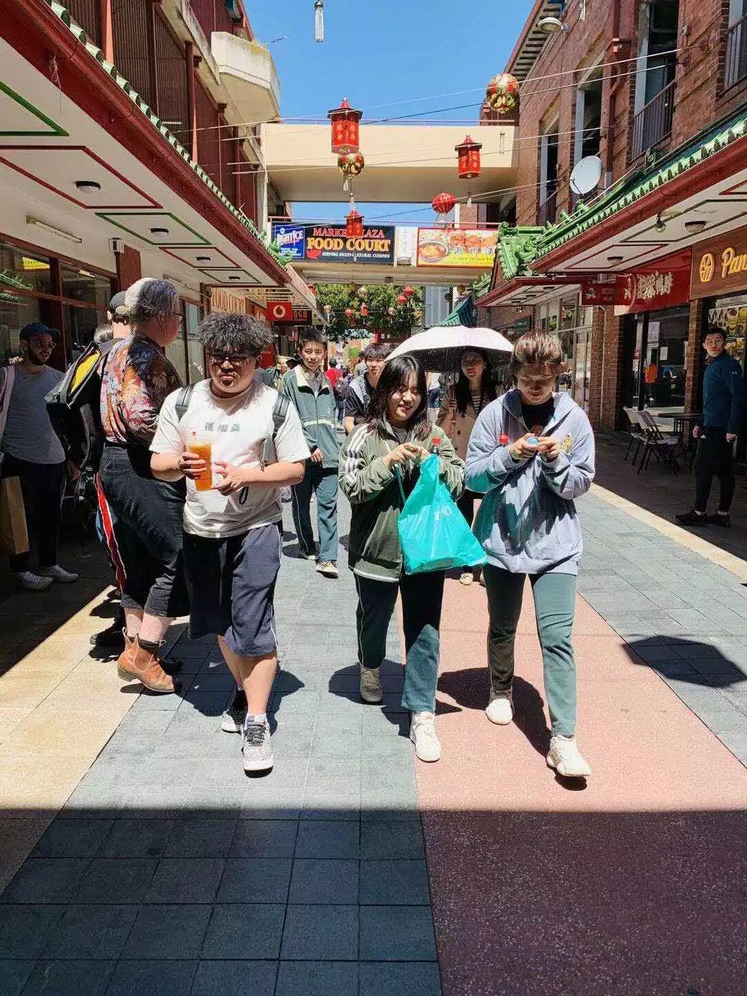 热烈祝贺枫叶教育第三所海外学校——澳大利亚南澳大学枫叶附属学校正式开课！