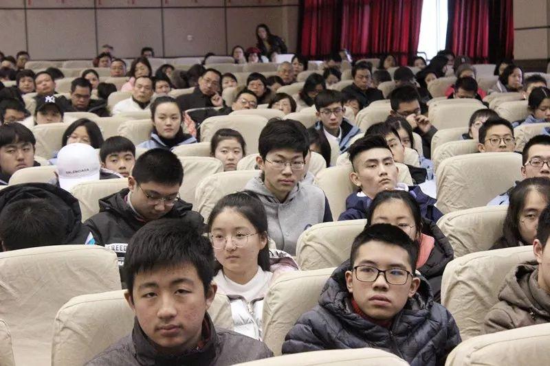 培育走向世界的现代中国人丨2019春季班新生开学典礼现场报道