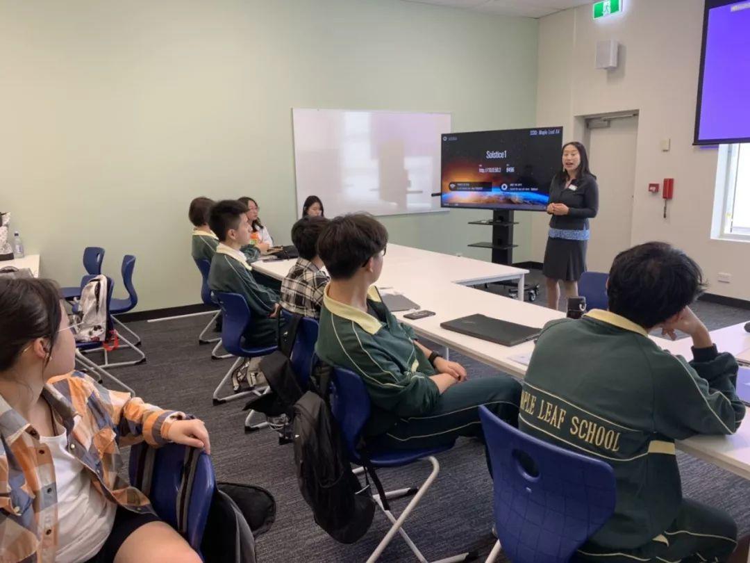 热烈祝贺枫叶教育第三所海外学校——澳大利亚南澳大学枫叶附属学校正式开课！