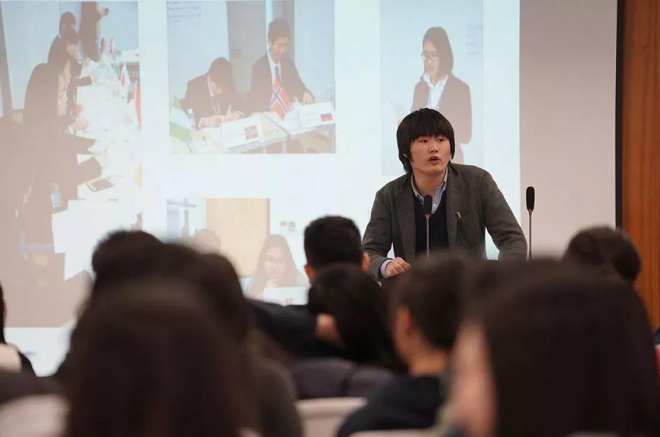 Various Achievements Celebrated in New Building |新学期颁奖典礼在新楼举行