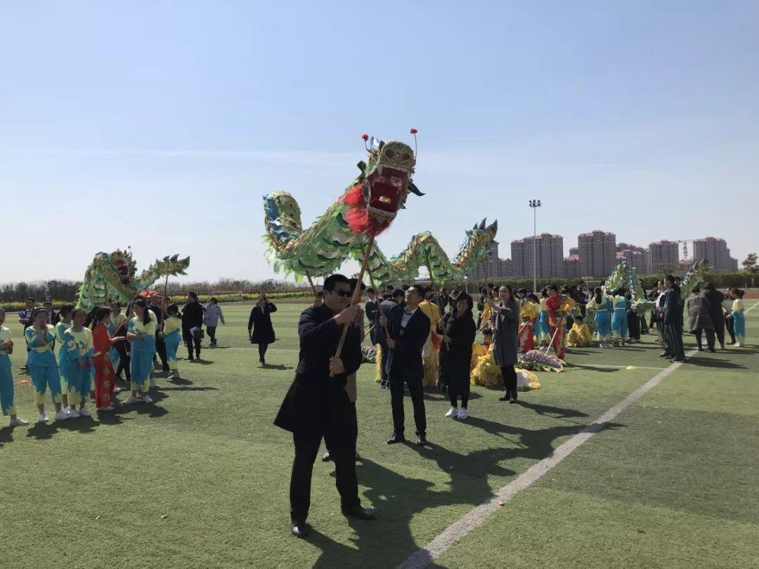 传经典承千年精粹，汇中西育国际英才 ——上海枫叶国际学校第六届汉语文化节开幕式