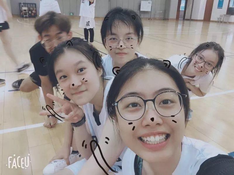上实剑桥学子风采之严畅 | 从上实走向世界的女孩