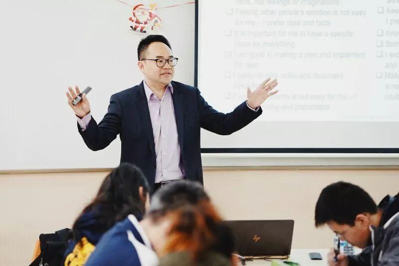 G9-10 | Career Day Talk