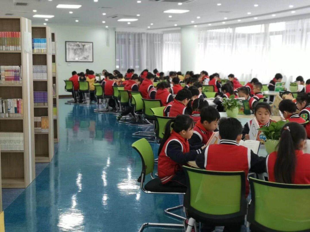 我们不仅是有颜值的地标景观，更是校园教育的内涵硬核