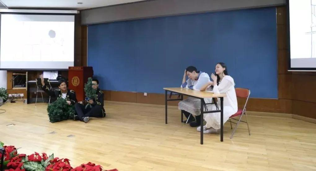 清华附中国际部英文演讲展示周|THIS Speech Showcase Week