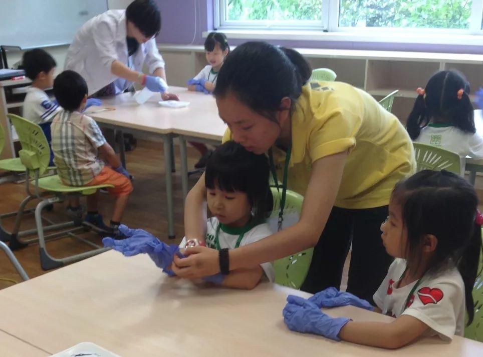 New graduates reap the rewards of a Pao School education