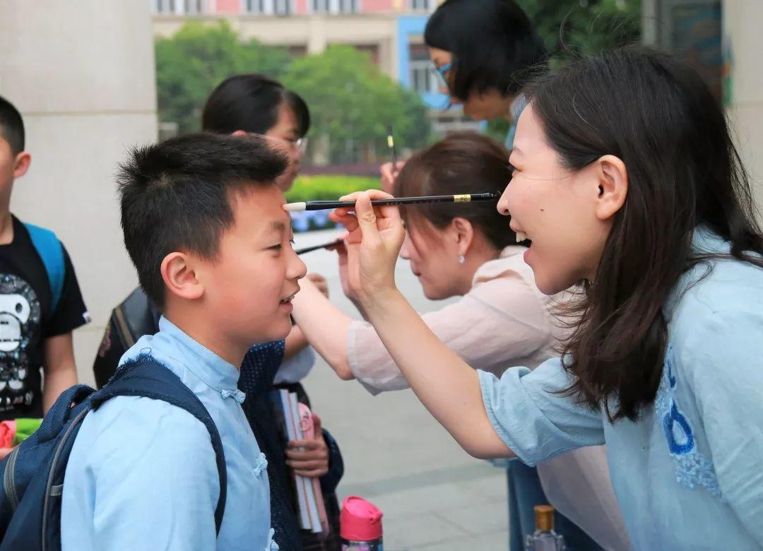 “粽”情六一欢乐季，美德少年耀协和 | Happy Children's Day!