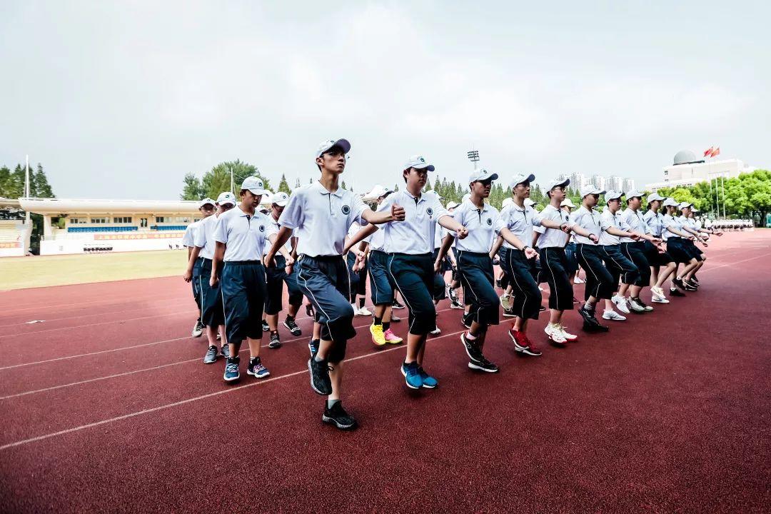 校园｜文明其精神，野蛮其体魄，强韧其意志——2019届民办位育新生军训进行时（二）