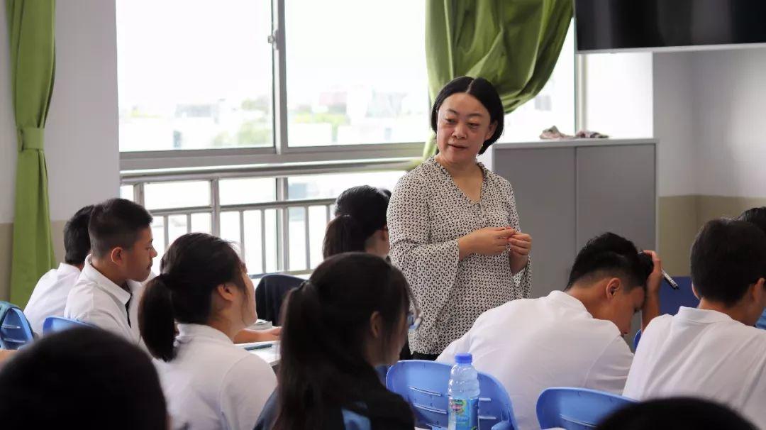 团委｜森林和云朵的回响——记团委教师节感恩活动