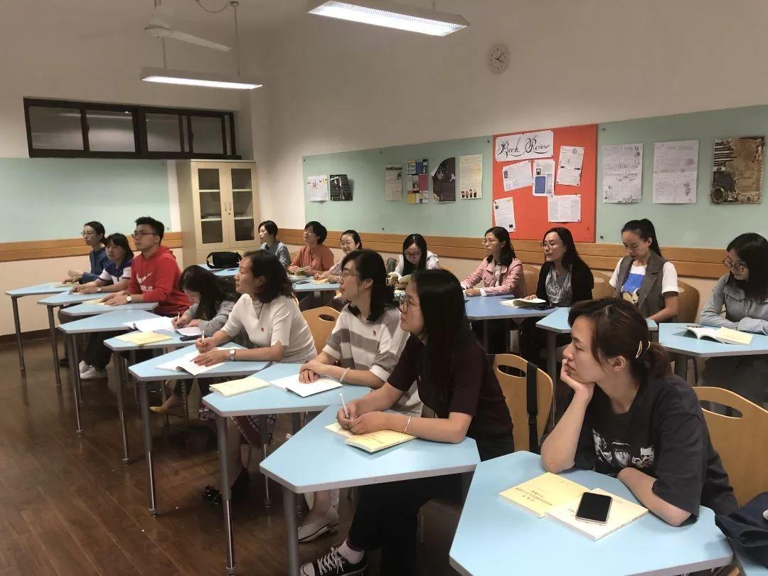 世外中学党总支开展“不忘初心、牢记使命”主题教育活动 世外中学党总支开展“不忘初心、牢记使命”主题教育活动