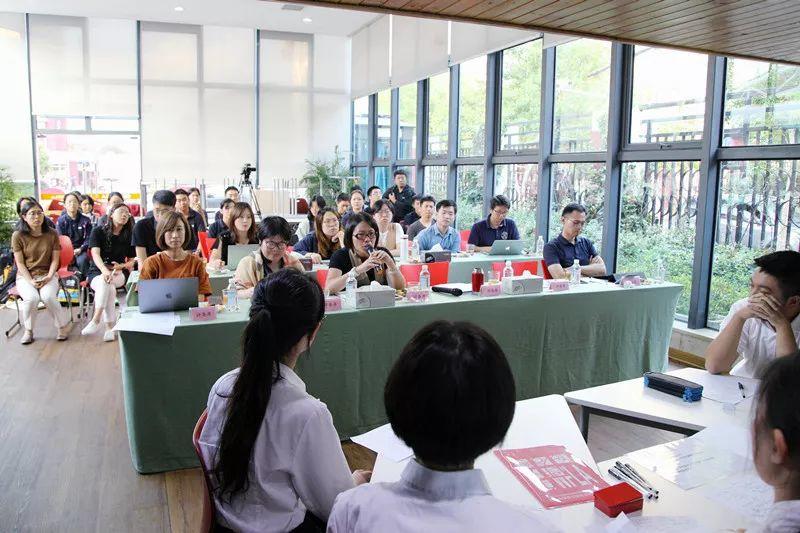 思考、格局、使命、责任——记2019学年DP五角徽章校长特别奖复选答辩 思考、格局、使命、责任——记2019学年DP五角徽章校长特别奖复选答辩
