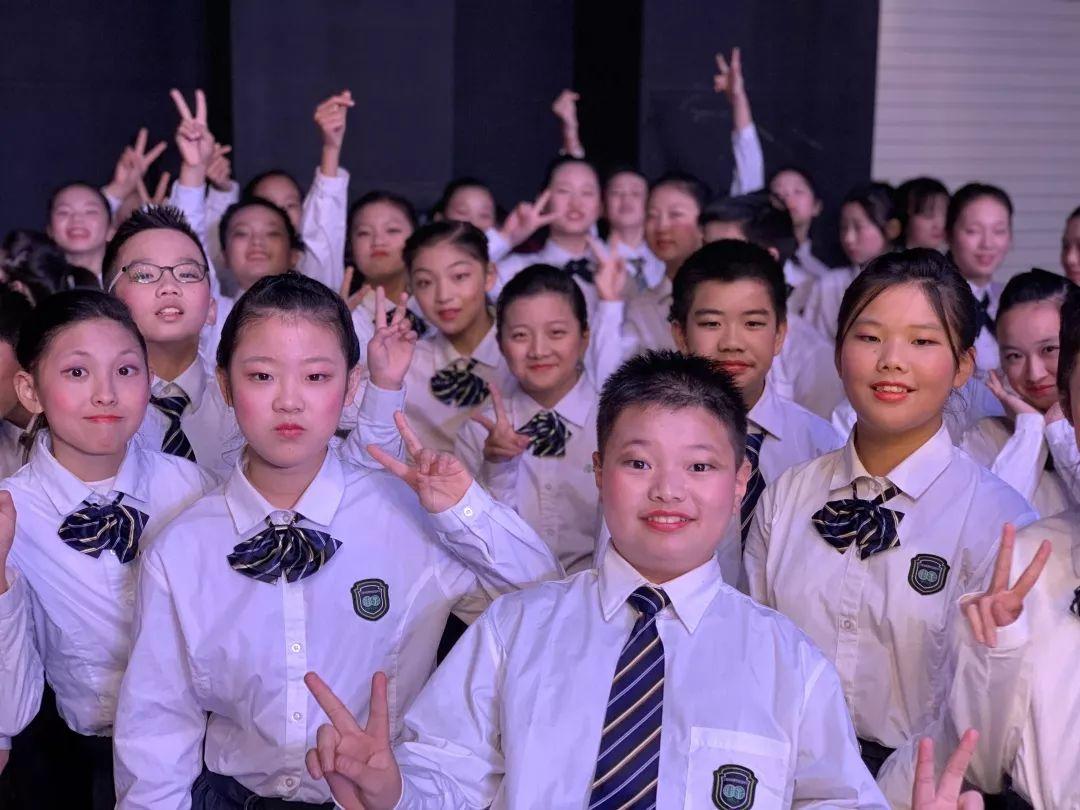 【喜报】我校合唱团获徐汇区学生庆祝中华人民共和国成立70周年合唱比赛一等奖 【喜报】我校合唱团获徐汇区学生庆祝中华人民共和国成立70周年合唱比赛一等奖