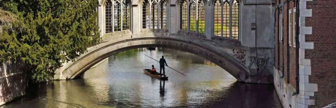 牛津剑桥如何面试？揭秘面试官和学生间的“绝密”对话