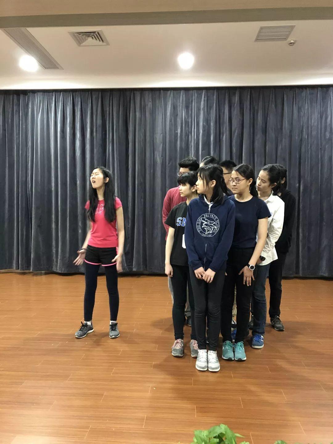 本周五中芯学校戏剧之夜邀您参加