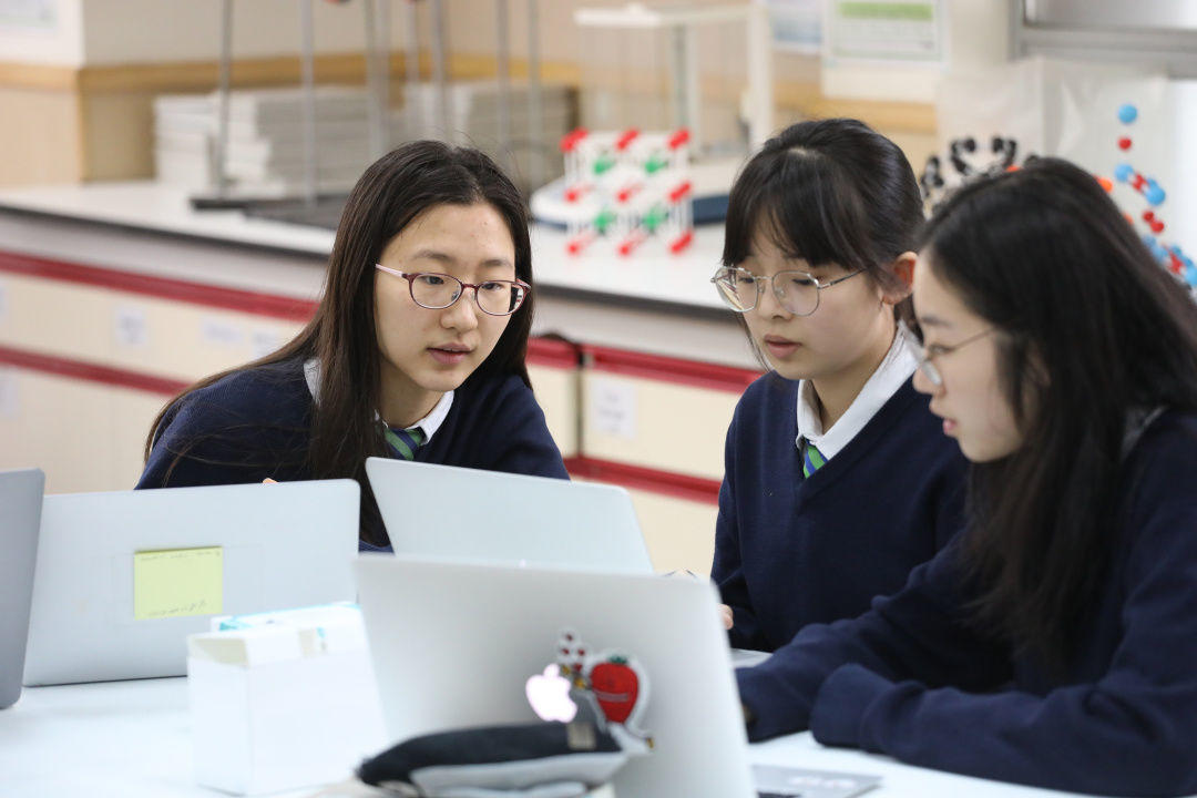 New graduates reap the rewards of a Pao School education