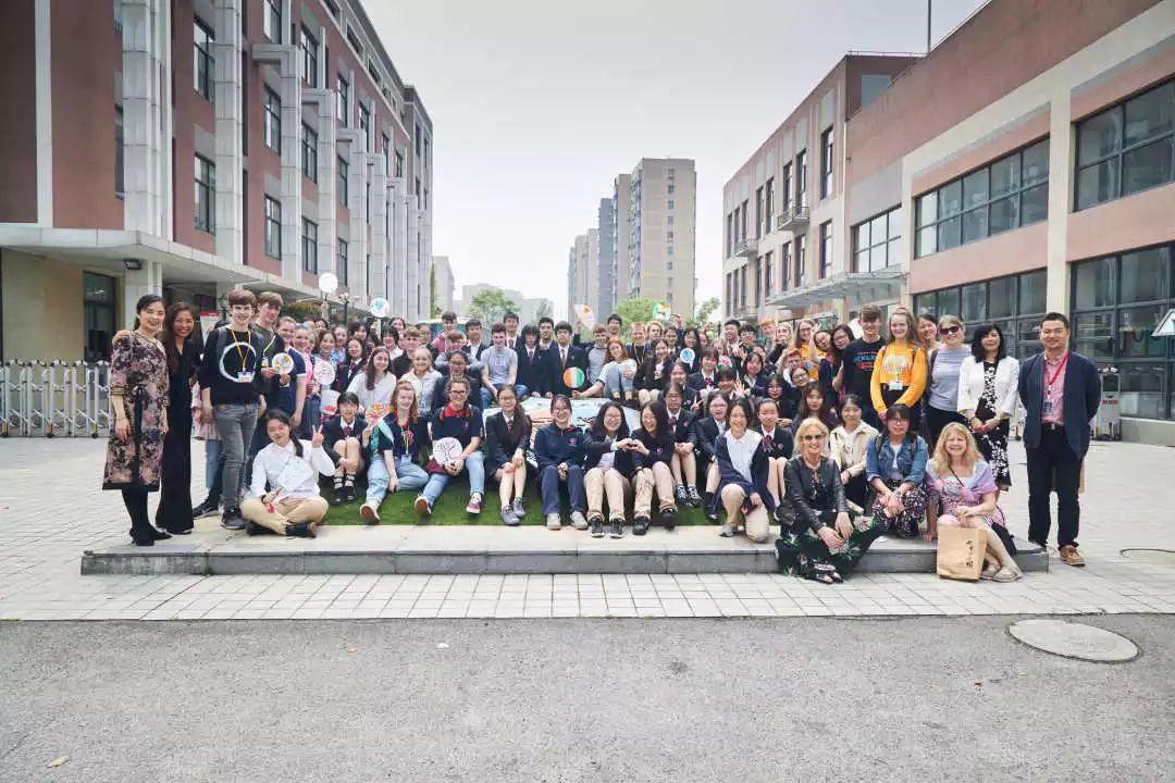 “有朋自远方来”——爱尔兰科克大学孔子学院师生代表来访七德