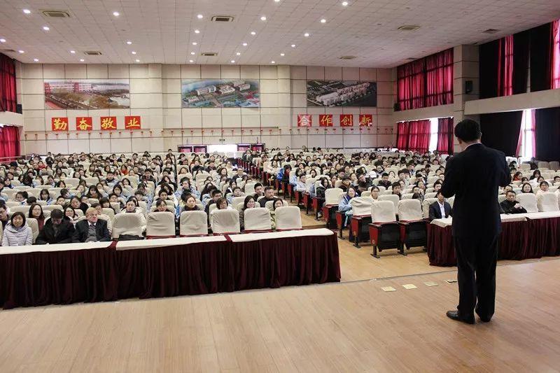 培育走向世界的现代中国人丨2019春季班新生开学典礼现场报道