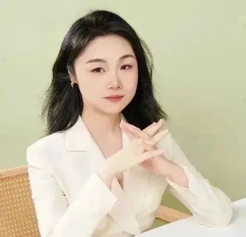 2025欧几里得数学竞赛分数线出炉！恭喜230+位Raybet比分
学员达到全球25%！