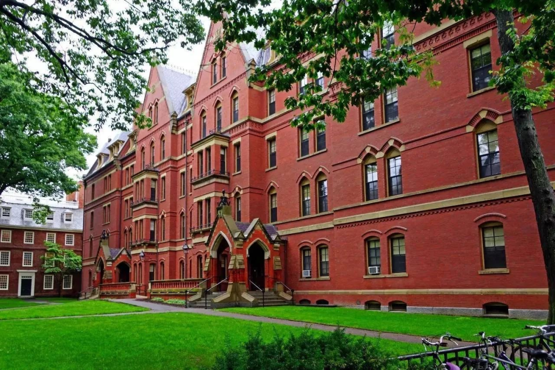 免费上哈佛！哈佛大学免费开放 100 + 公开课！附超详细暑期选课指南！