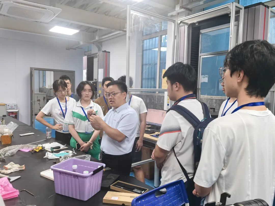 历时7个月！307名学员全力以赴！2025年广州市中学生“英才计划”科技特训营圆满结营！新一轮选拔即将开始！