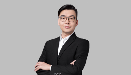 白克鲁伦老师照片